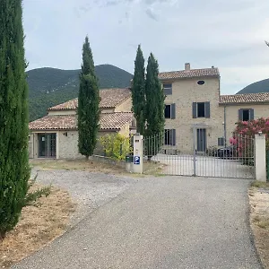 La Doma & Maison d'hôtes Venterol (Drome)